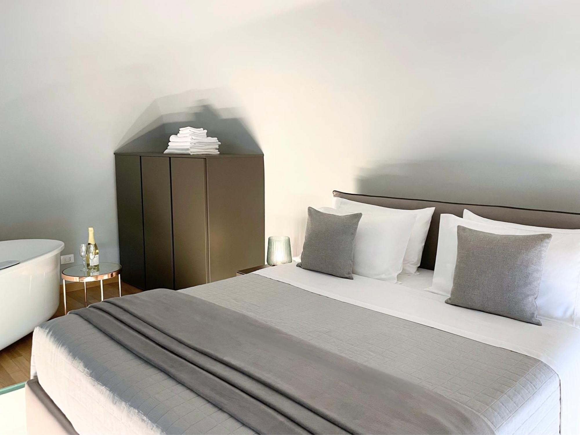Jacuzzi Luxury Apartment In The Town Centre Turin Ngoại thất bức ảnh